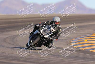 media/Dec-10-2023-SoCal Trackdays (Sun) [[0ce70f5433]]/Turn 12 (2pm)/